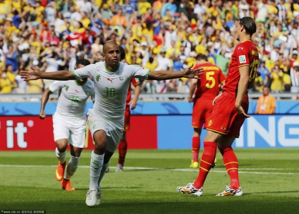  门兴格拉德巴赫主场逆转,施廷德尔绝杀点燃激情  